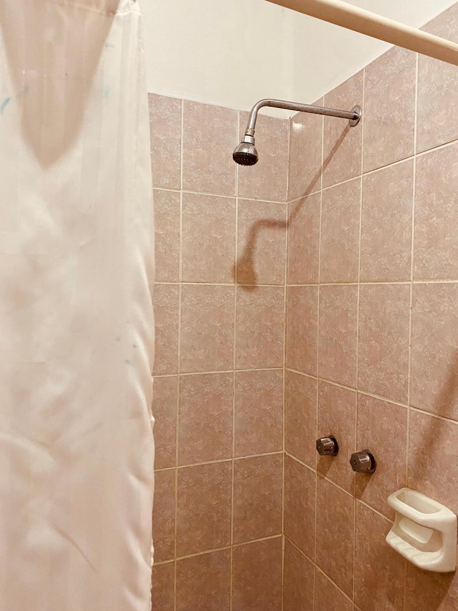 גואדלחארה Hostal Santuario De Las Libelulas מראה חיצוני תמונה
