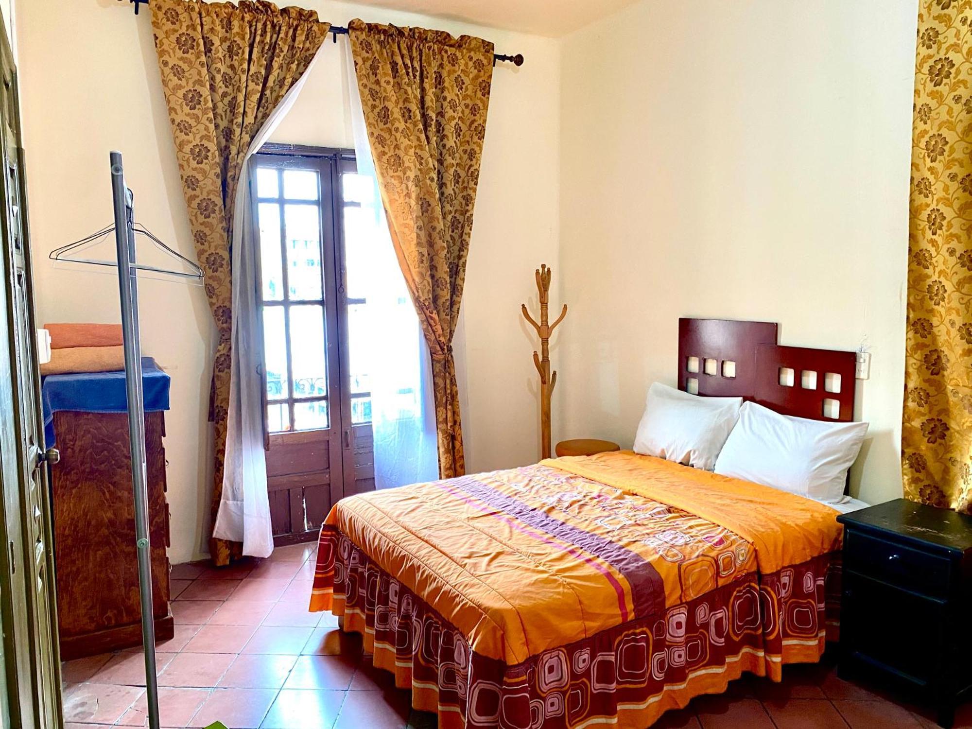 גואדלחארה Hostal Santuario De Las Libelulas מראה חיצוני תמונה